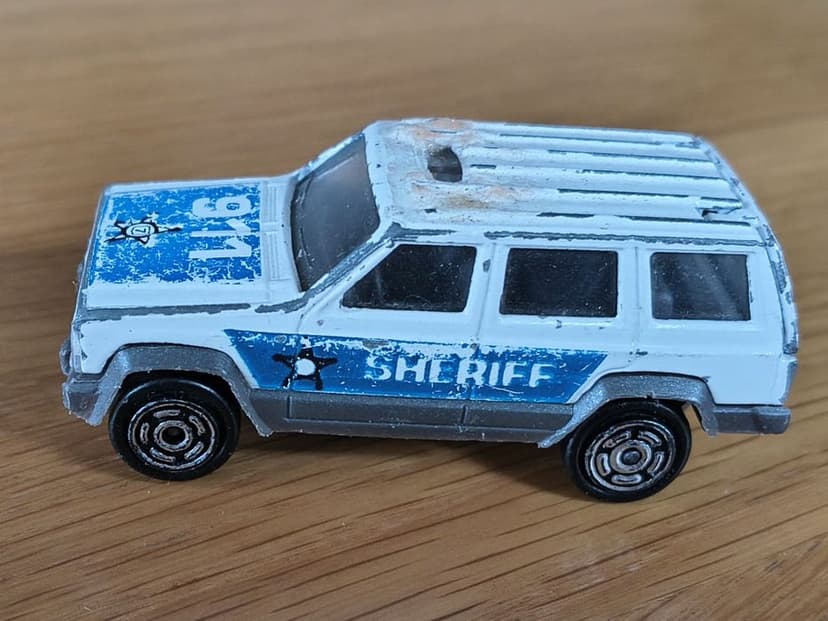 Majorette Jeep Cherokee
