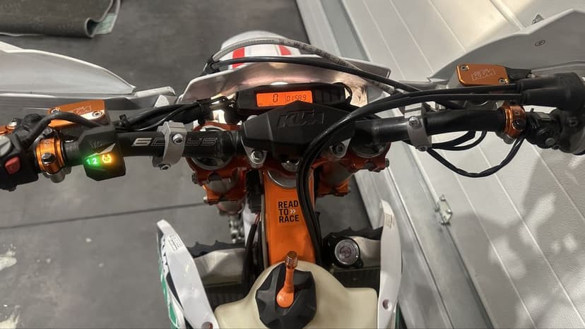 KTM 350 exc-F  Six Days