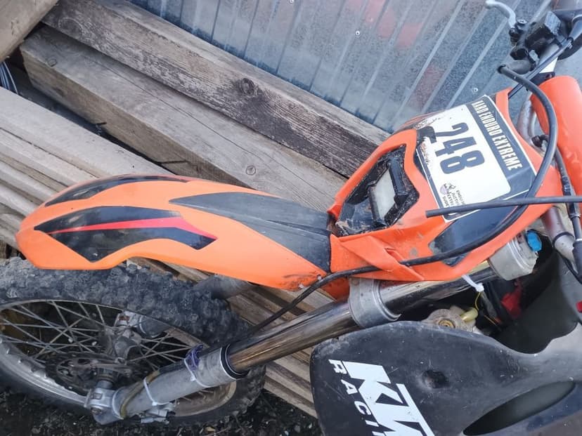 Ktm exc 250 w całości lub na części świeży cylinder.