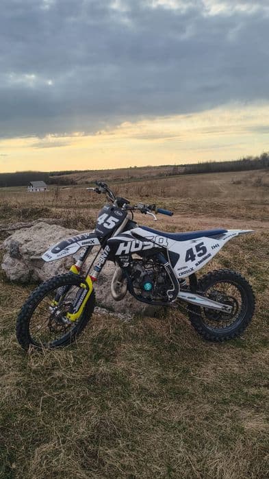 Husqvarna TC 85 ( nie ktm Gasgasa Yamaha yz MC SX sxf exc wxc). 20 mth po GENERALNYM remoncie