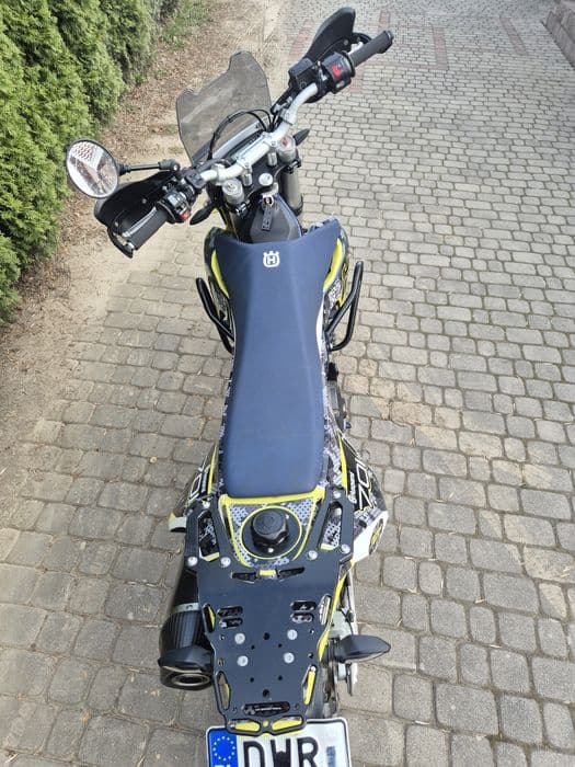 Husqvarna 701 enduro ktm gasgas