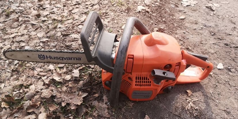 piła pilarka spalinowa Husqvarna 135