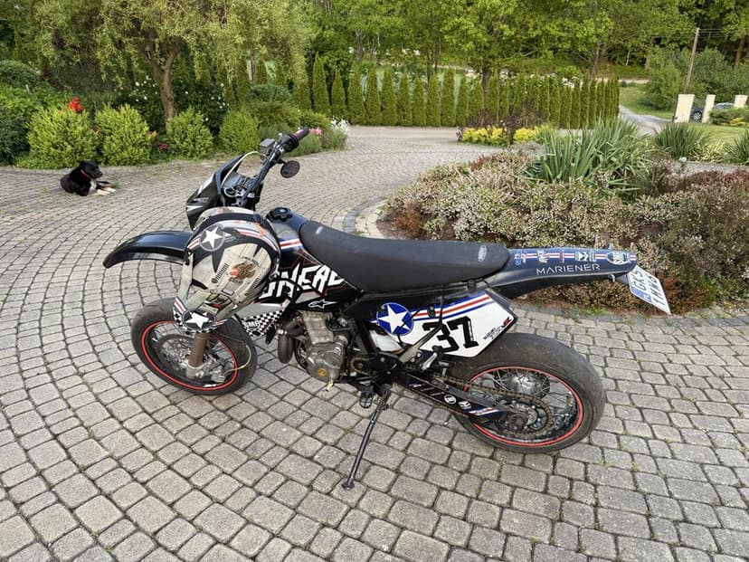 Suzuki drz 400s/sm 2001 Po generalce