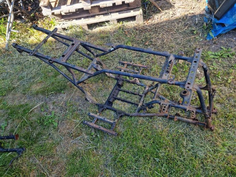 RAMA YAMAHA KODIAK YFM 400 450 części Silnik kartery skrzynia dyfer