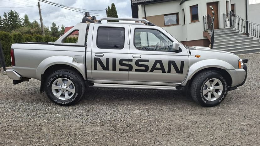 Nissan Navara Pickup 4x4