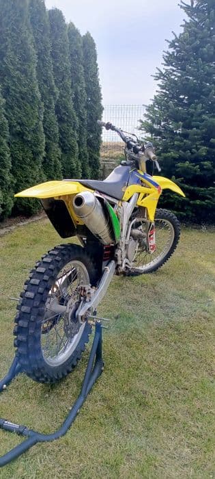 Suzuki RM-Z 250 z 2009