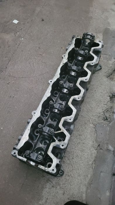 Nissan Patrol Y60 2.8 głowica