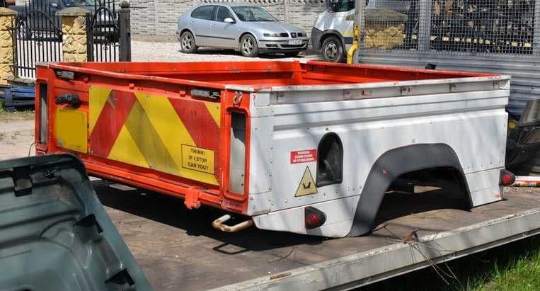 Paka Land Rover Defender Pickup