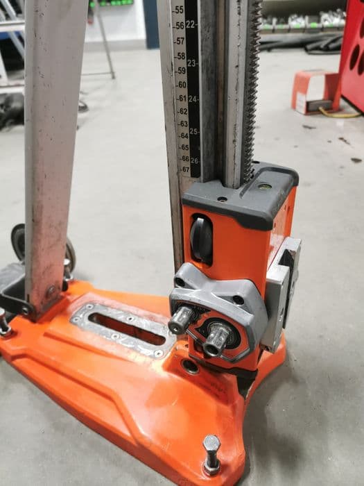 Statyw do wiertnicy HUSQVARNA DM250