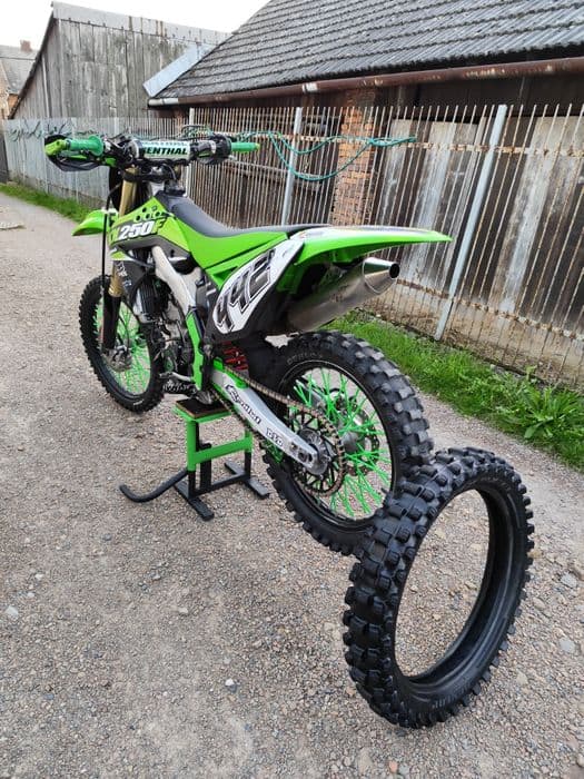 Kawasaki kxf 250 cross, pro circuit, podwójny wtrysk