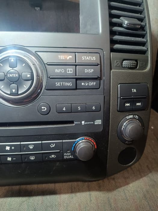 Panel sterowania radia nawiewu Nissan Navara D40 oryg 05-14r kpl gwar