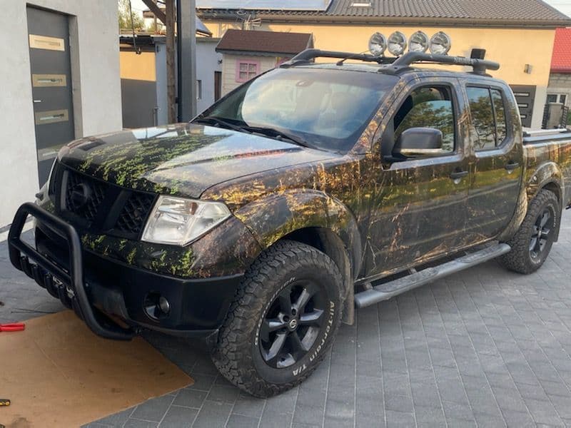 Orurowanie przednie A-Bar czarne Nissan Navara D40 2005-2015