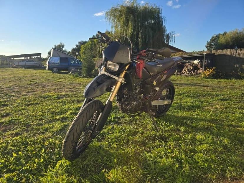 Supermoto  125 z silnikiem suzuki GN po remoncie