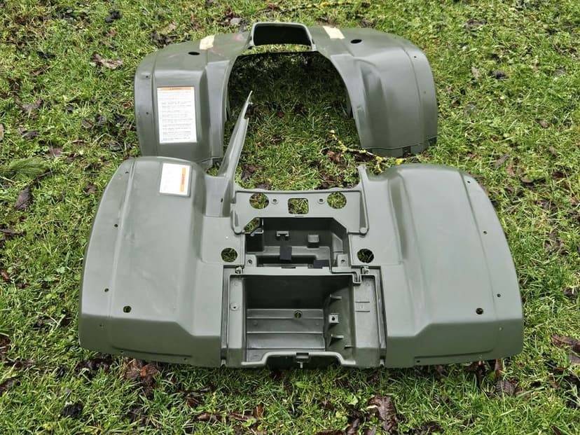 Plastiki owiewka Honda TRX 300 FOURTRAX Plastics  maska błotnik