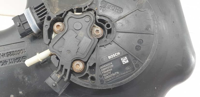 Zbiornik adblue mocznik bak nissan navara np300 Demontaż (autoabc2006)