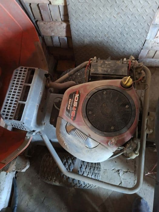 Husqvarna rider + dodatki