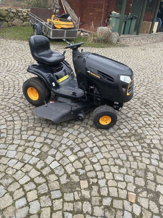 MC CULLOCH M200-117T(husqvarna) , traktorek kosiarka, 20 koni jak nowa