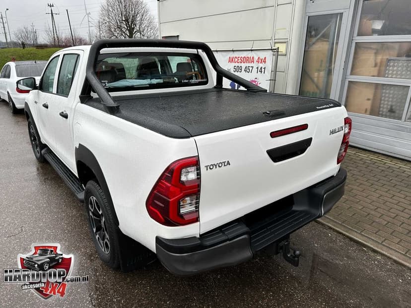 Roleta Mountain Top Toyota Hilux Orurowanie Na Pakę Zabudowa
