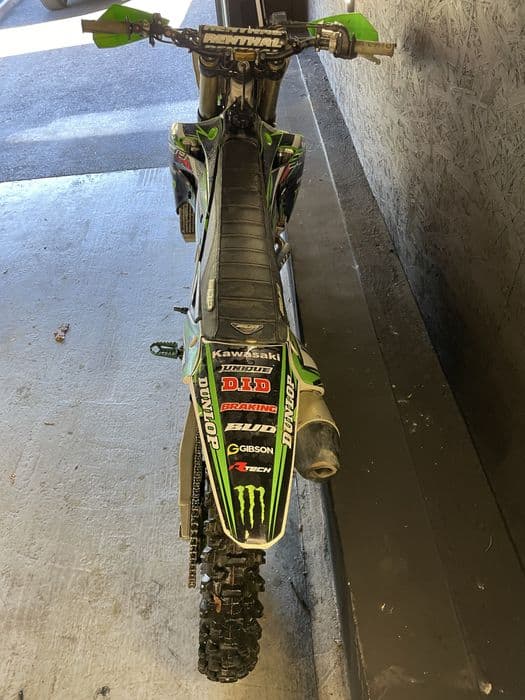 Kawasaki kxf 450 na  wtrysku