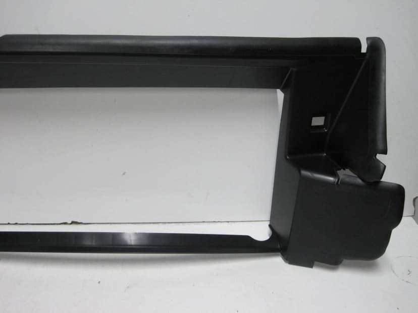 WLOT POWIETRZA KIEROWNICA LAND ROVER DISCOVERY SPORT FK72-8327-AC
