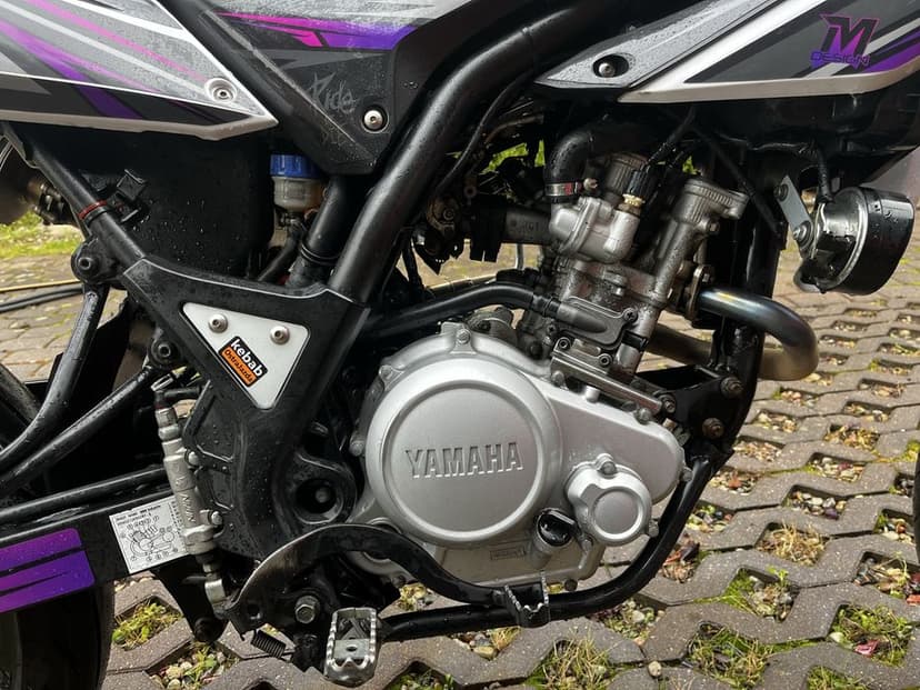 Yamaha wr 125 x supermoto