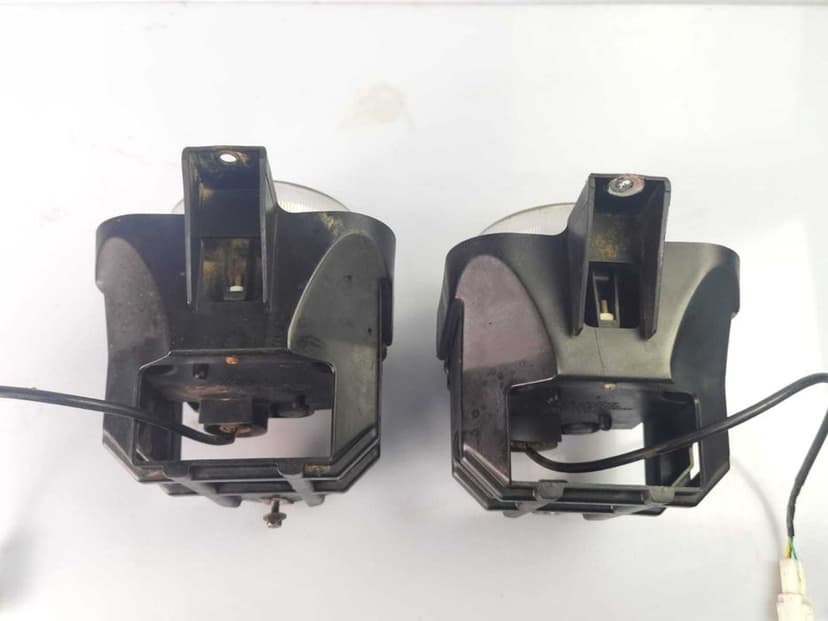 Halogen lampa reflektor yamaha grizzly 700 rok 2017