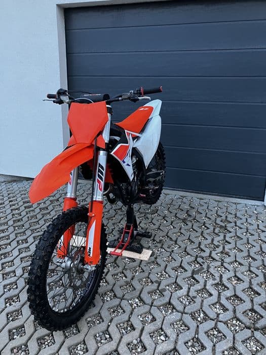 Ktm Sxf 250 4t (nie husqvarna, gas gas)