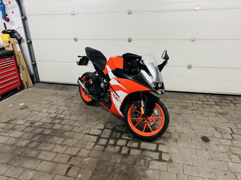 KTM RC 125 | 2017