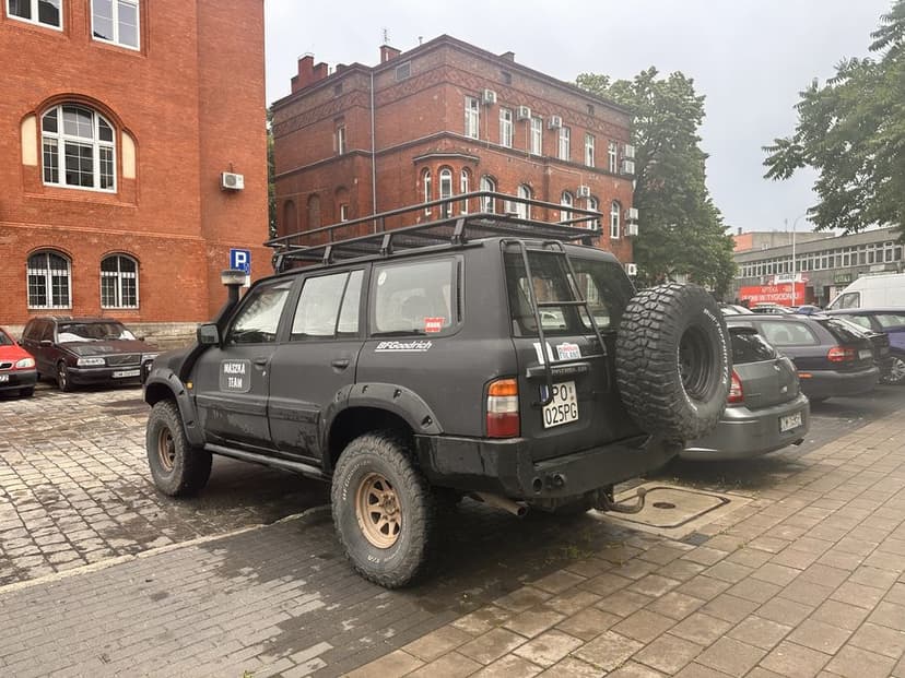 Bagażnik dachowy nissan patrol y60/y61