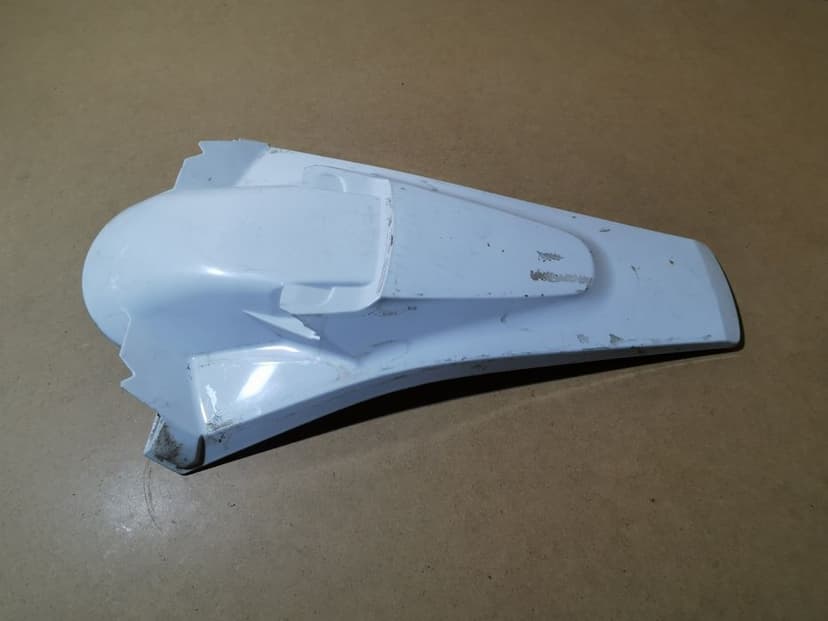 Husqvarna TC 125 błotnik tyl osłona owiewka wypełnienie panel