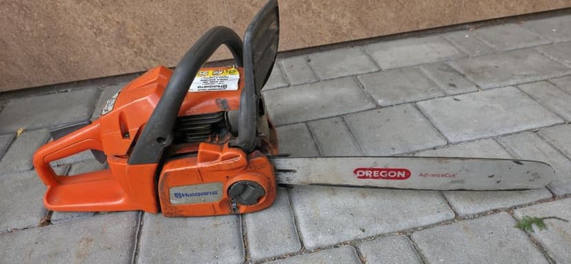 Piła pilarka łańcuchowa Husqvarna 236 spalinowa