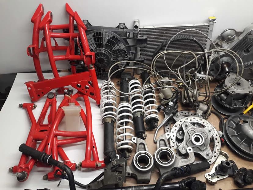 polaris 850 sportsman 1000 skrzynia wahacz dyfer polos plastiki rama