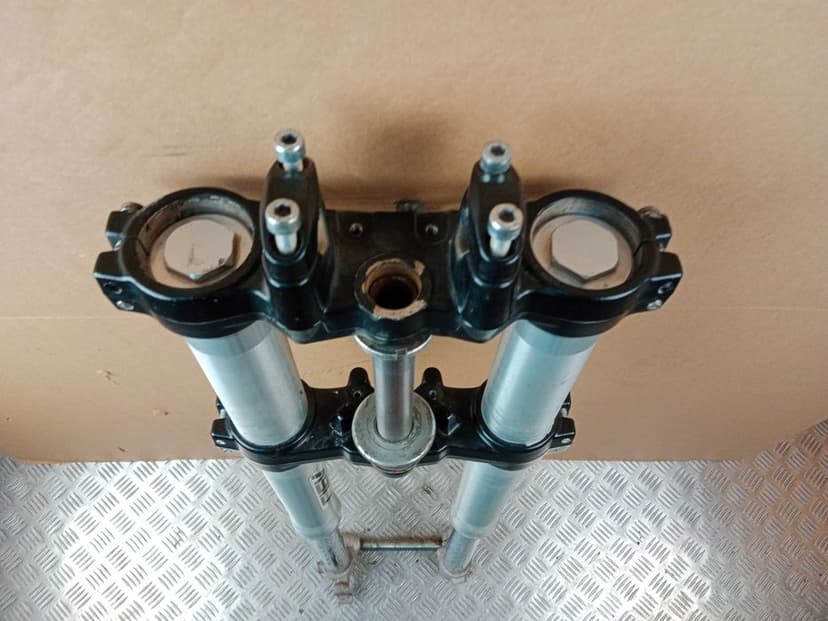 Beta RR 125 Enduro Lagi Zawieszenie Przód Laga Prawa Lewa Półki Ośka