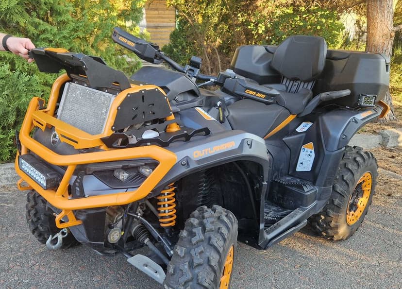 Wyniesienie chłodnicy BRP Can-Am Outlander G3