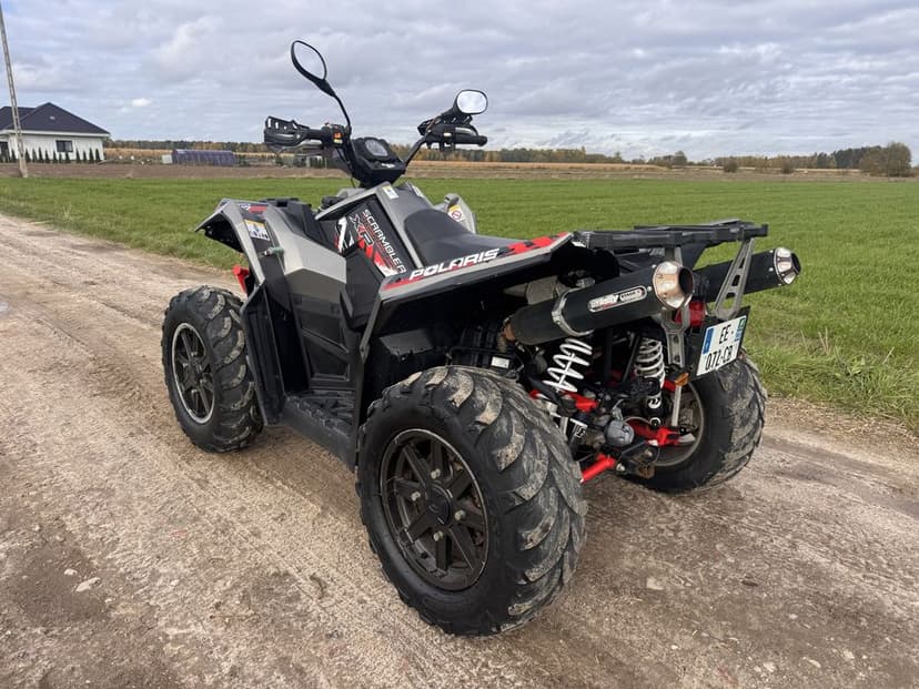 Polaris Scrambler 1000 / can am/ cf moto