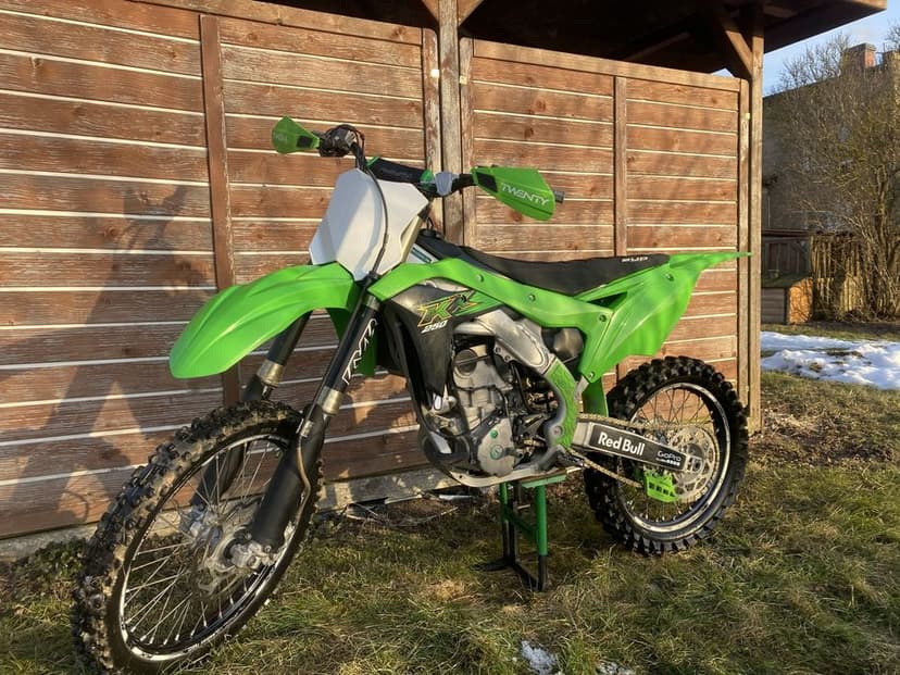 Kawasaki KX250F 2020 | 137 mth | Bogato doposażony | Gotowy do jazdy