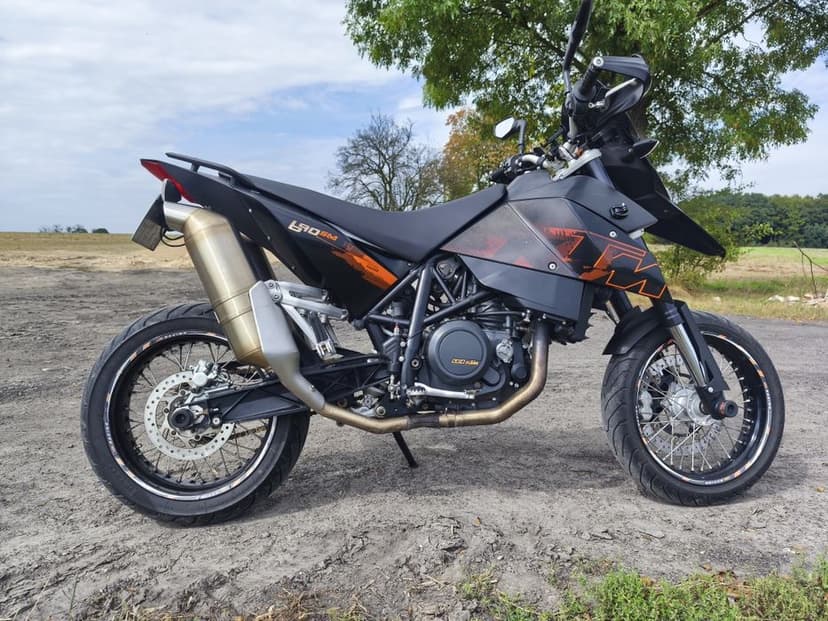 Sprzedam KTM 690 supermoto 2007r