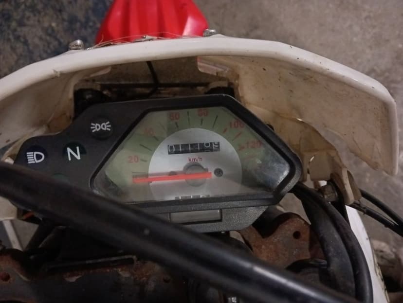 Cross x-motos xmotos 300 CCM 250 KTM Derbi sport 125 duke road mv