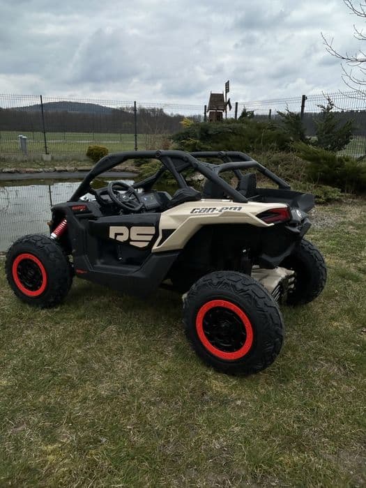 Auto Na Akumulator Maverick CAN-AM Turbo RS 4x200 Watt Pompowane Koła