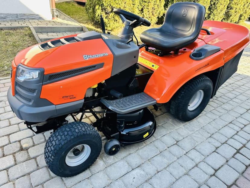 Traktorek kosiarka Husqvarna CTH 171 - 17 km pompa oleju hydro