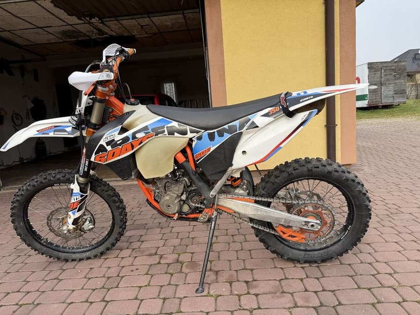Ktm exc 350 six days
