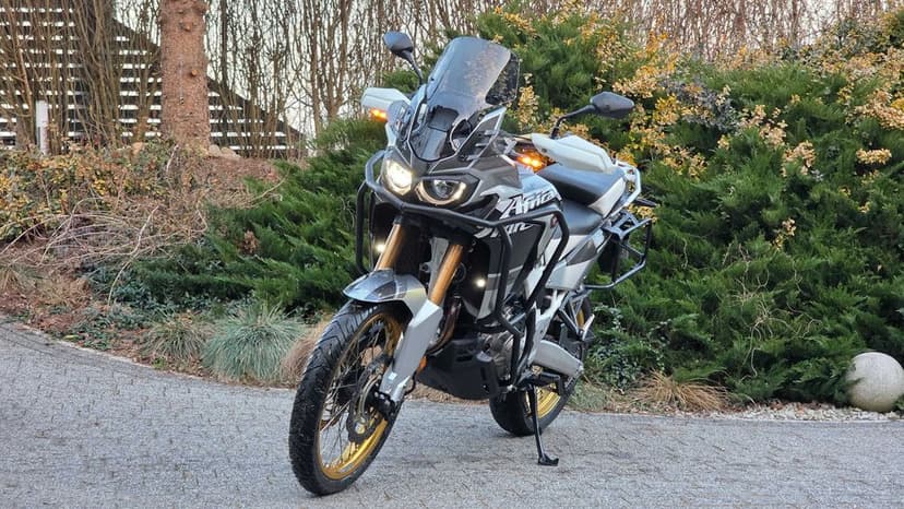 CRF 1000 DCT 2019 rok