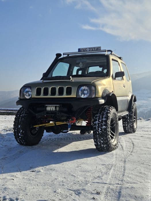 Suzuki Jimny 4x4 offroad