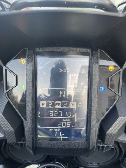 Motocykl Honda CRF 1000 DCT