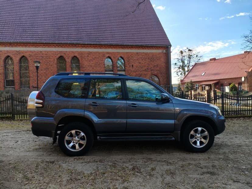 Toyota land Cruiser Salon polska serwisowany w ASO