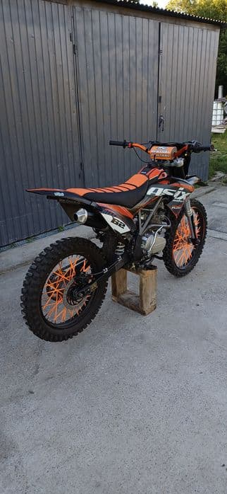 Sprzedam Asix Defender 250