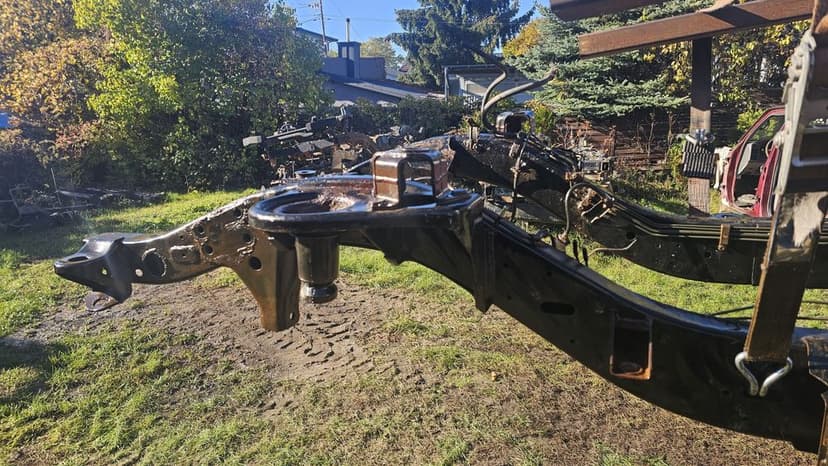 Nissan Patrol y60 3d rama