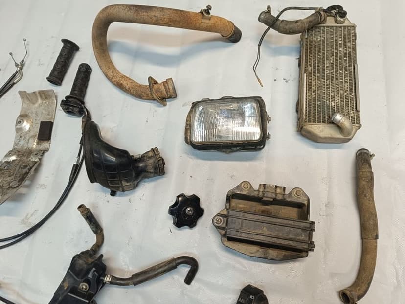 Cześci osłona chłodnica zacisk rolgaz oś Suzuki DRZ DR-Z 400 Y E S SM