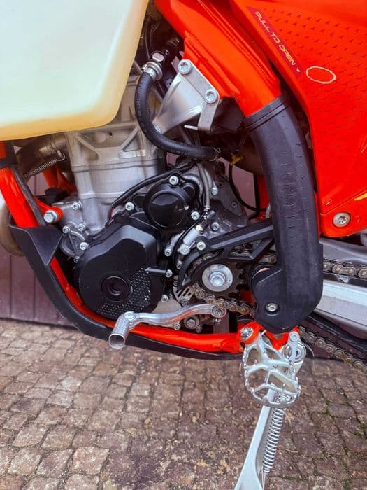 KTM EXC-F 350 Six Days SPAIN model 2025