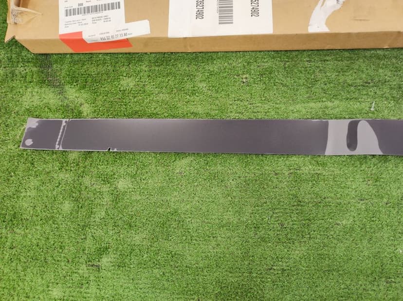 listwa drzwi tył land rover defender ii l663 90 110 130 lr130175 nowa oryg